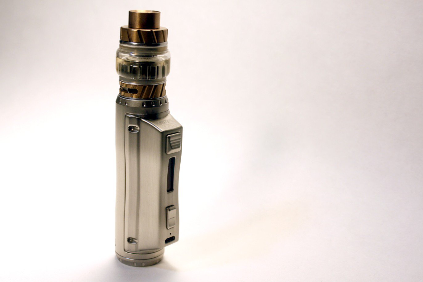 Ehpro Cold Steel 100 mod and vape tank