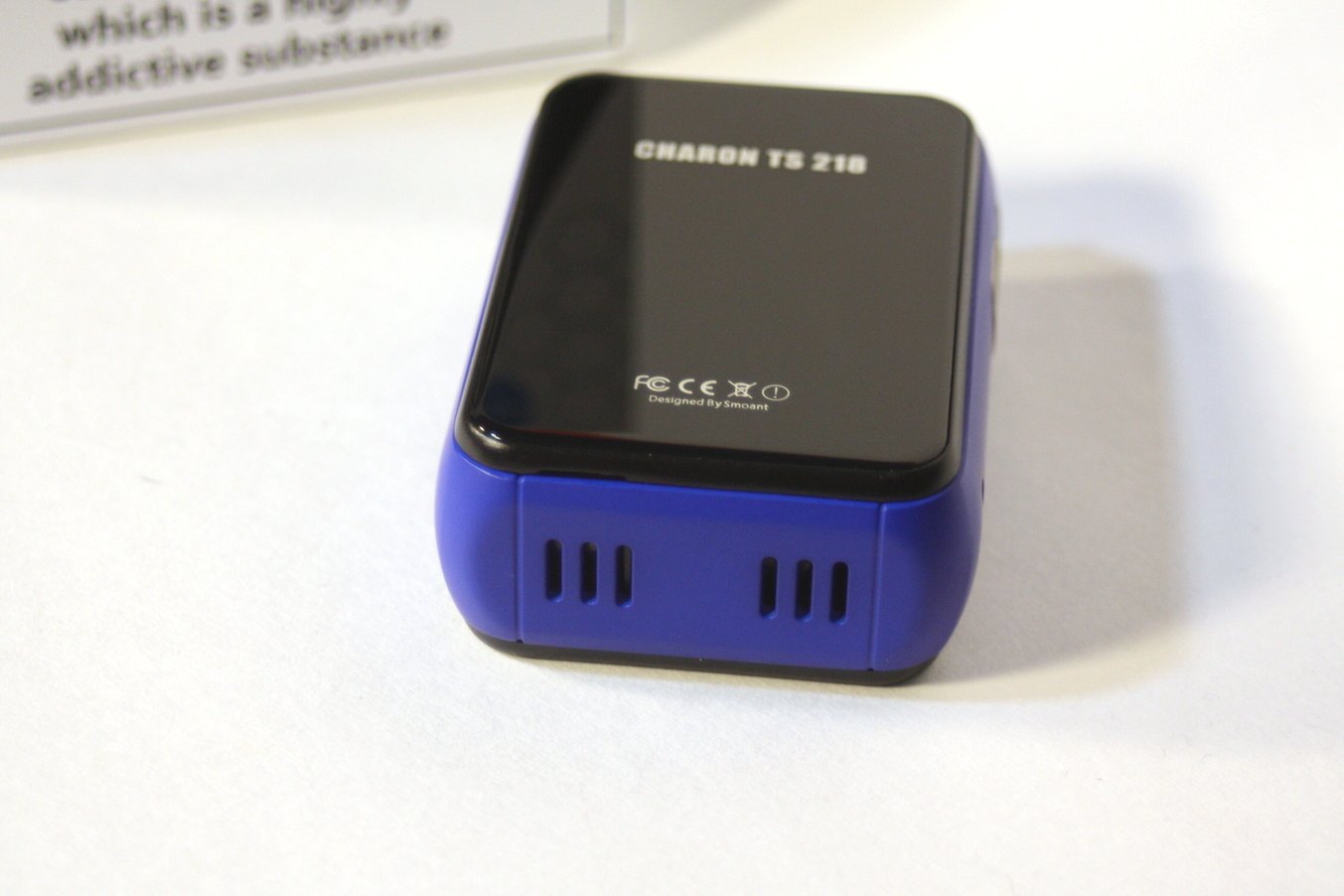 Smoant charon mod TS battery vents