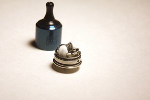 Wotofo STNG (MTL RDA) - easy single coil builds wotofo STNG RDA with single coil build deck
