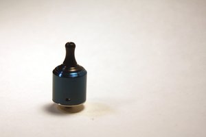 Wotofo STNG (MTL RDA) - Single Drop airflow control eyelet wotofo STNG mtl RDA with contoured 510 drip tip and single airflow inlet